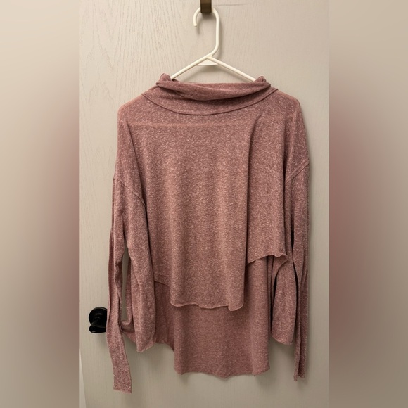 Cozy Intimately Free People Turtleneck Cowl Neck Pullover Long Sleeve Size M - Picture 1 of 7
